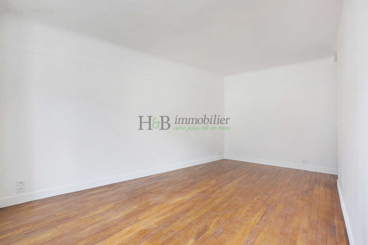 Appartement à PARIS-20E