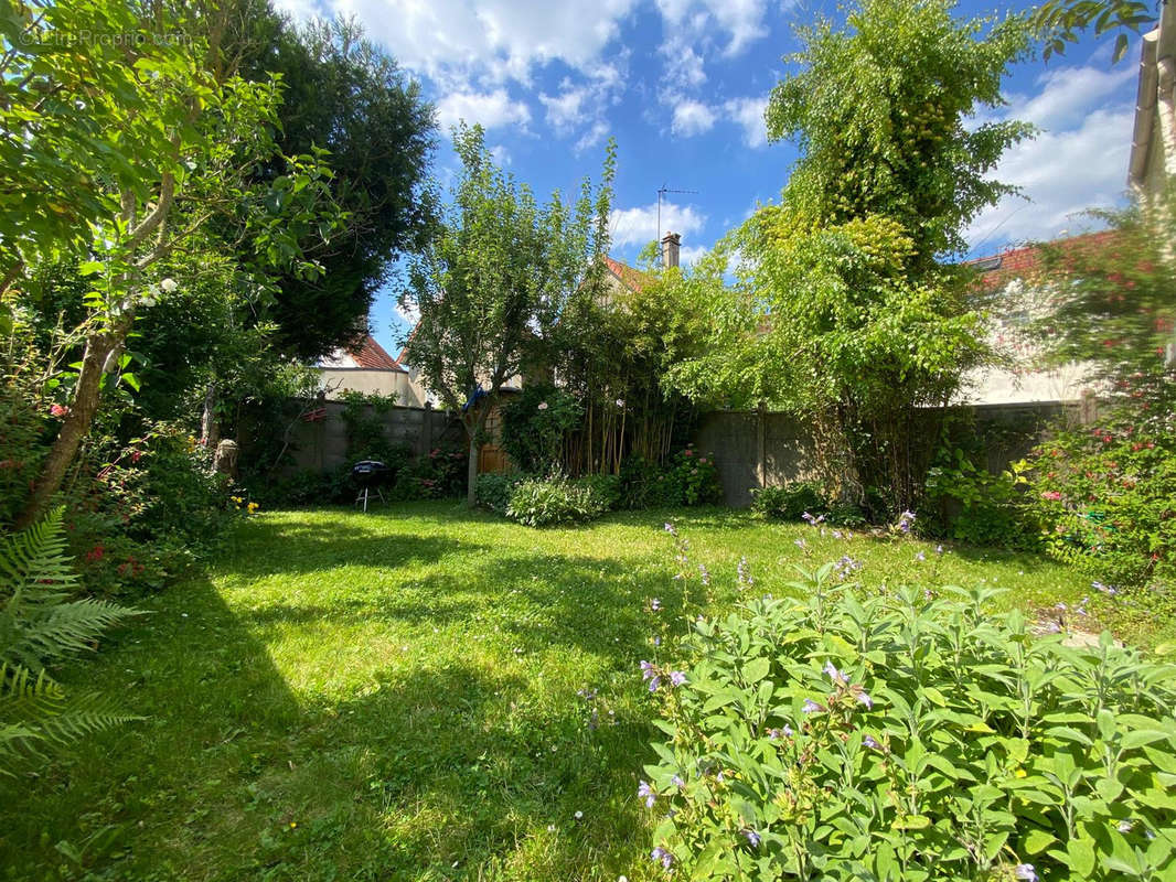 Maison à ROCQUENCOURT