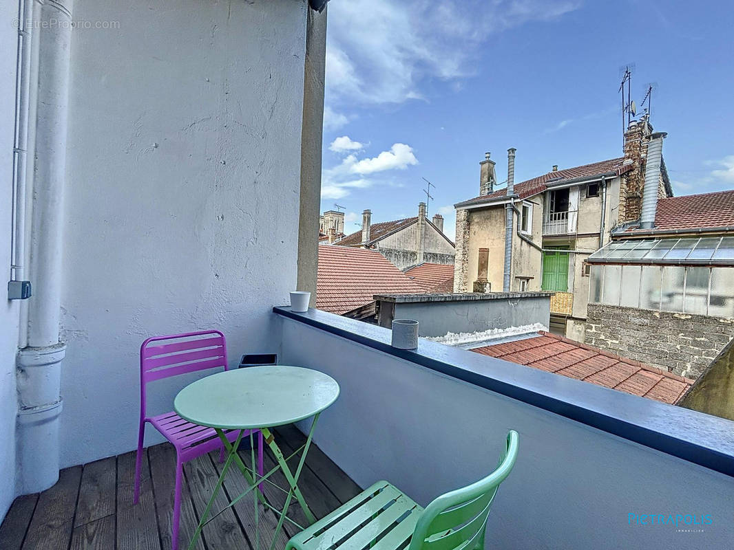 Appartement à BOURGOIN-JALLIEU