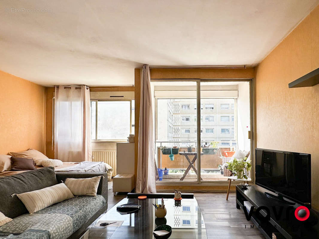 Appartement à LYON-8E