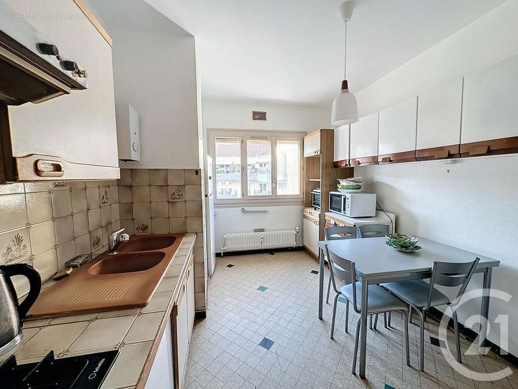 Appartement à LYON-3E