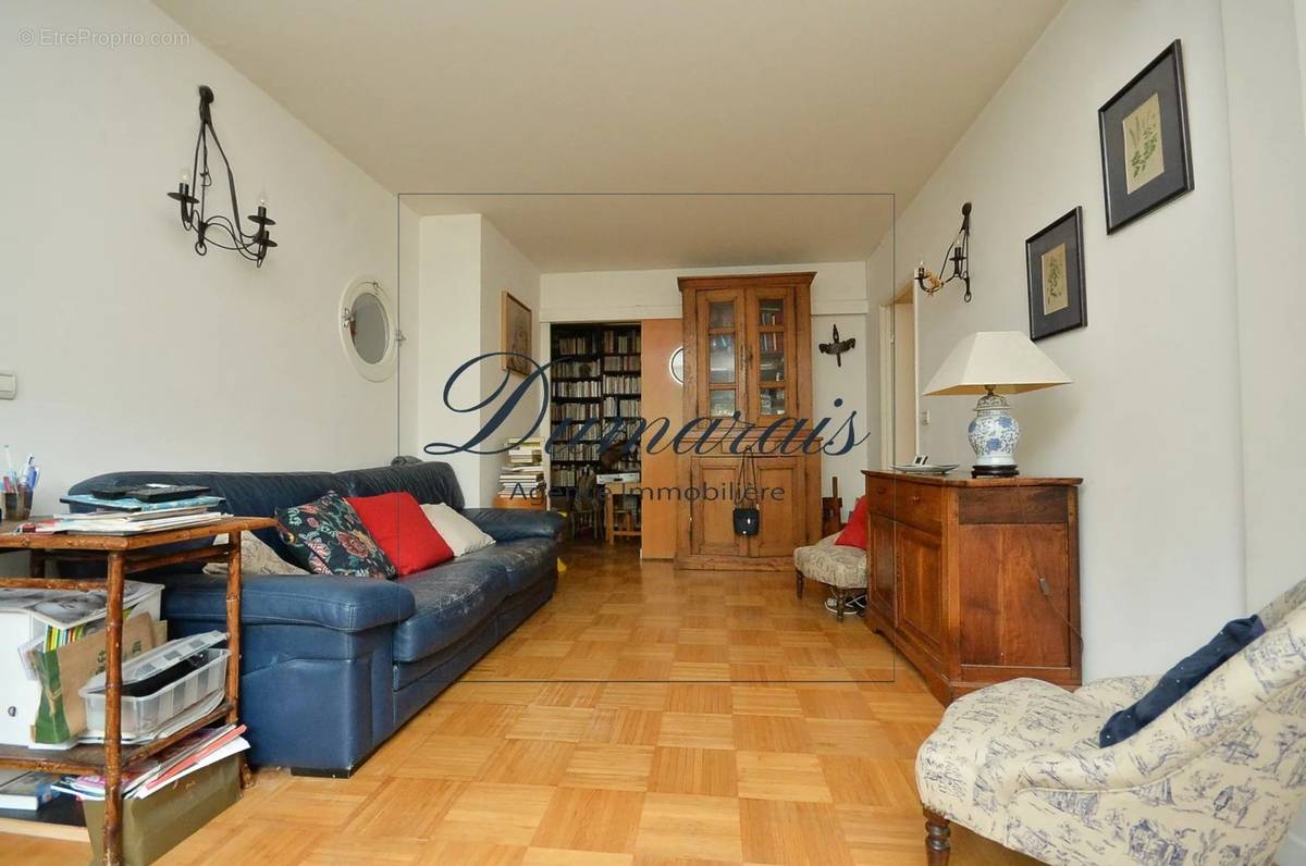 Appartement à PARIS-12E