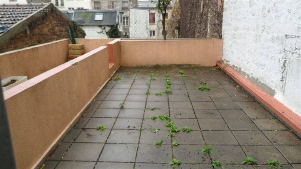 Appartement à PARIS-20E