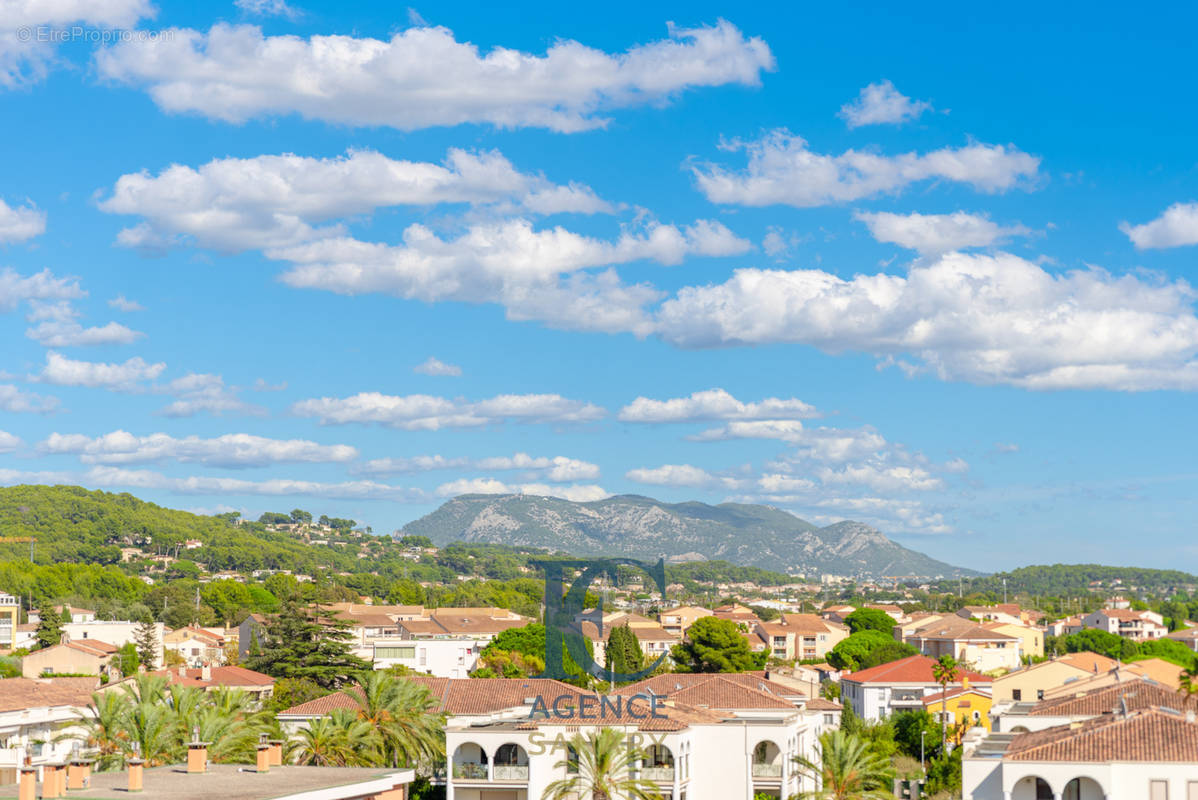 Appartement à SANARY-SUR-MER