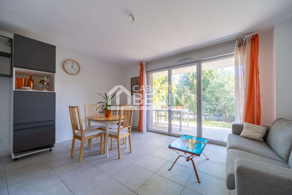 Appartement à SAINT-ORENS-DE-GAMEVILLE