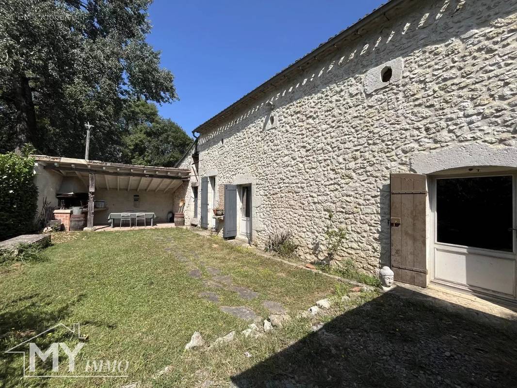 Maison à SAINT-ANTOINE-DE-BREUILH