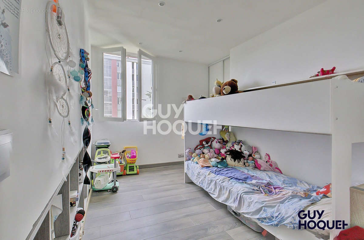 Appartement à LYON-5E