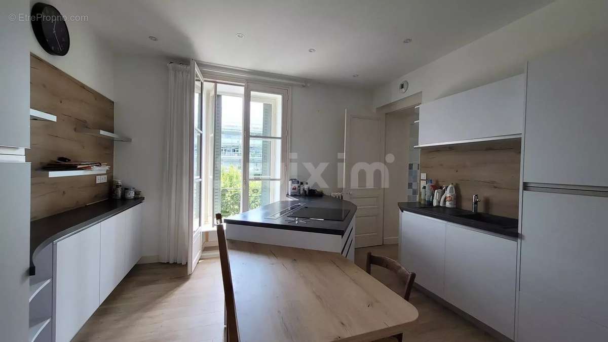 Appartement à LONS-LE-SAUNIER