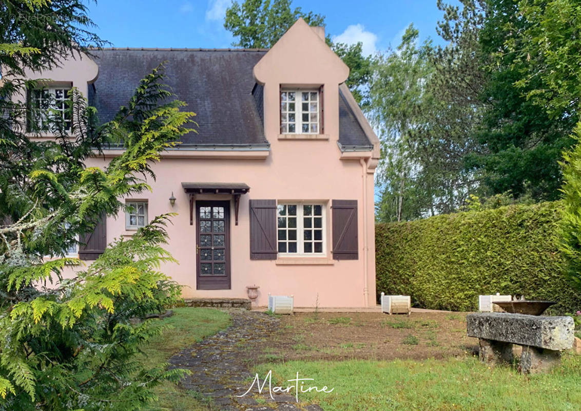 Maison à LA CHAPELLE-SUR-ERDRE