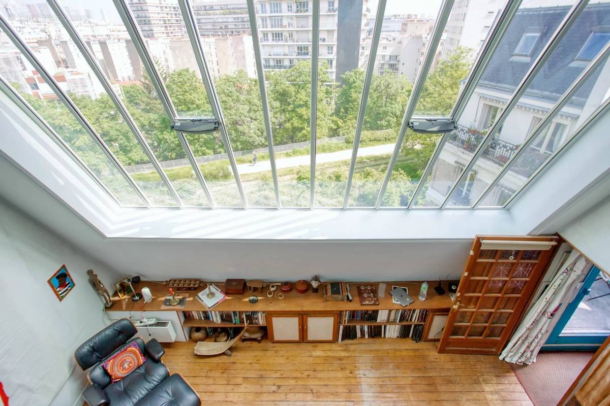 Appartement à PARIS-15E