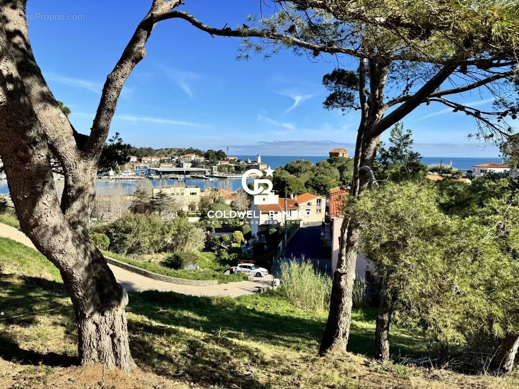 Terrain à PORT-VENDRES