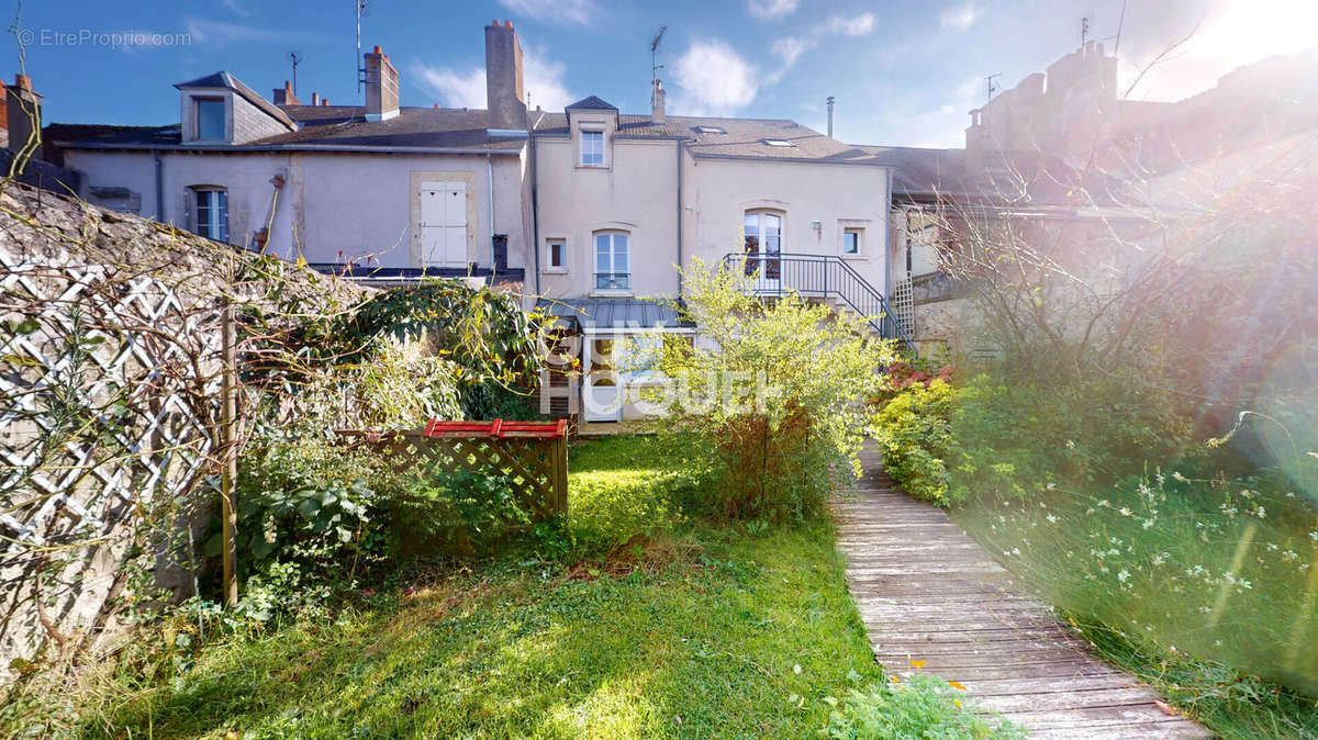 Maison à CHATEAUDUN