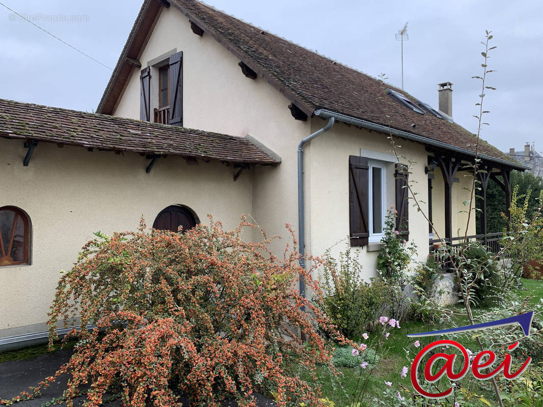 Maison à MONTARGIS