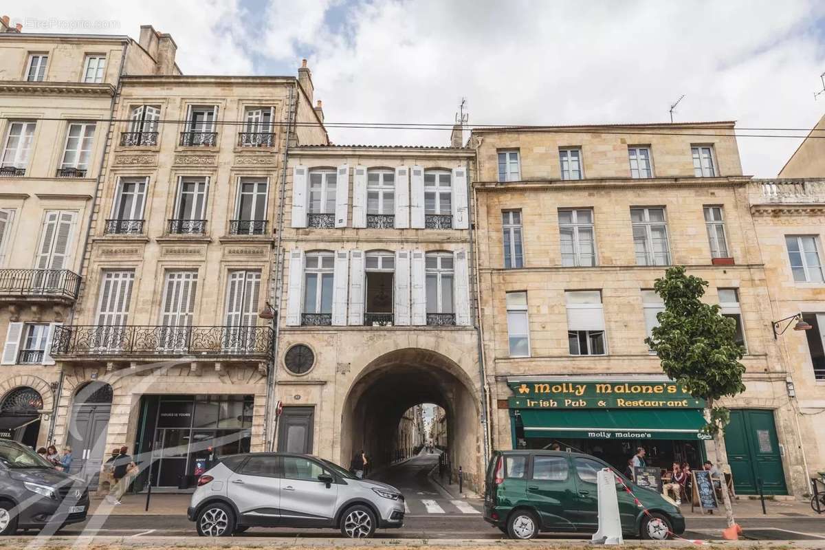 Appartement à BORDEAUX