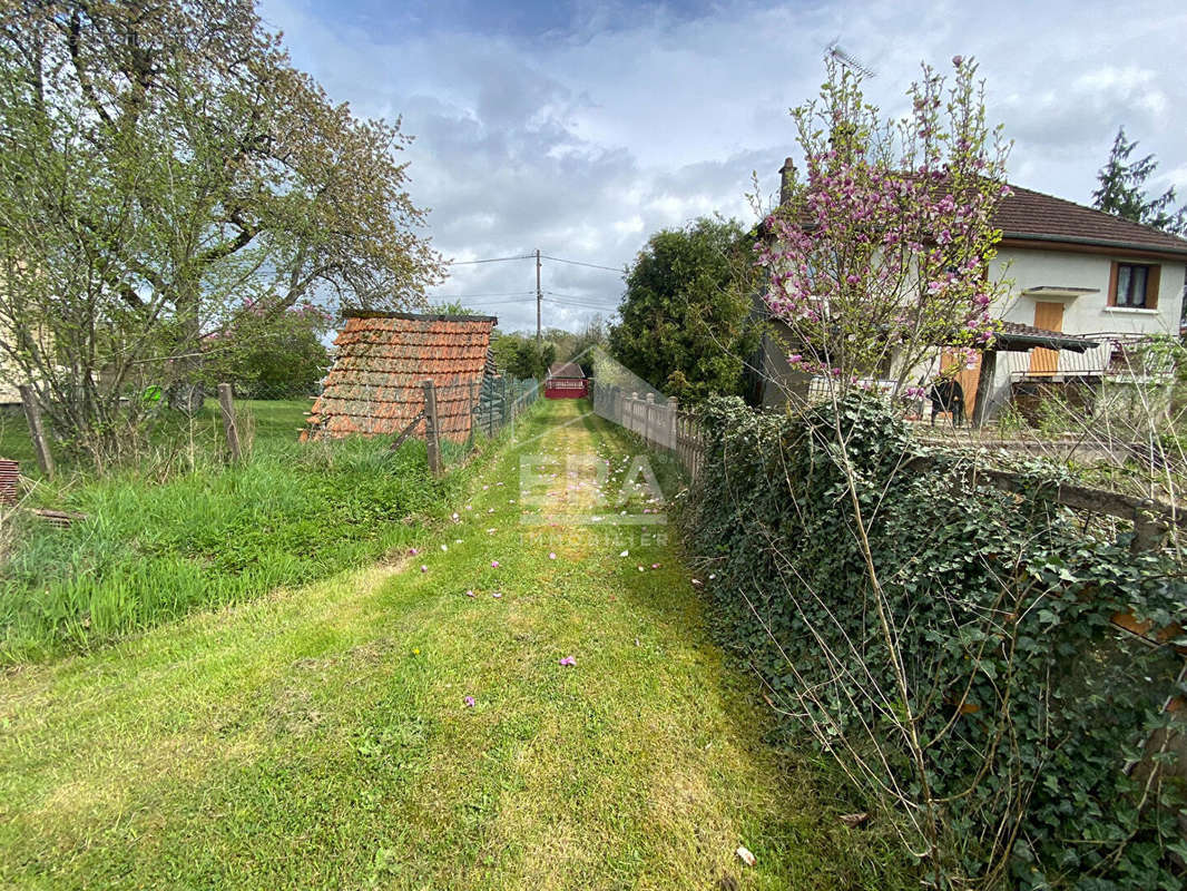 Maison à AMANCE