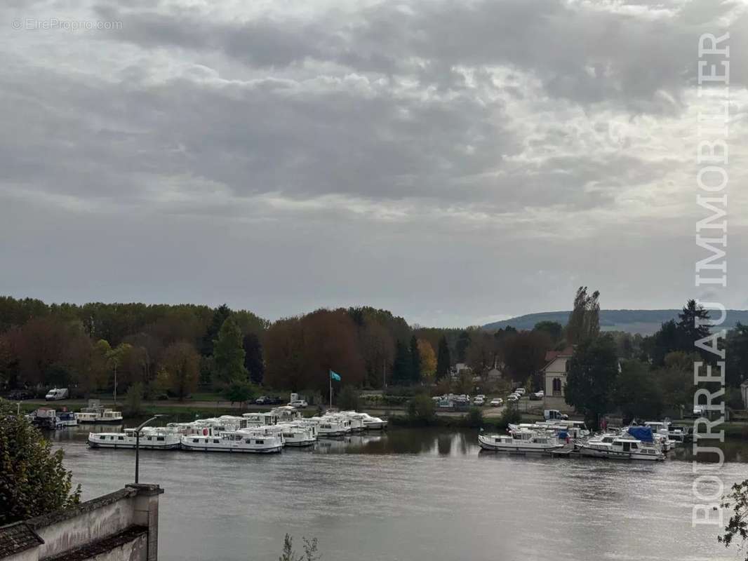 Appartement à JOIGNY