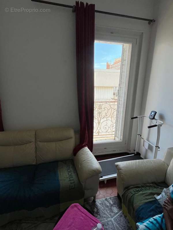 Appartement à MARSEILLE-2E