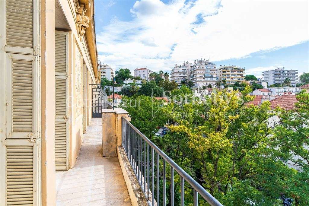 Appartement à NICE