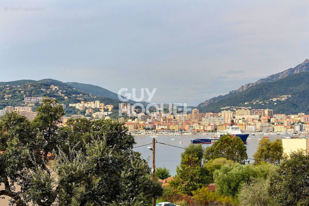 Appartement à AJACCIO