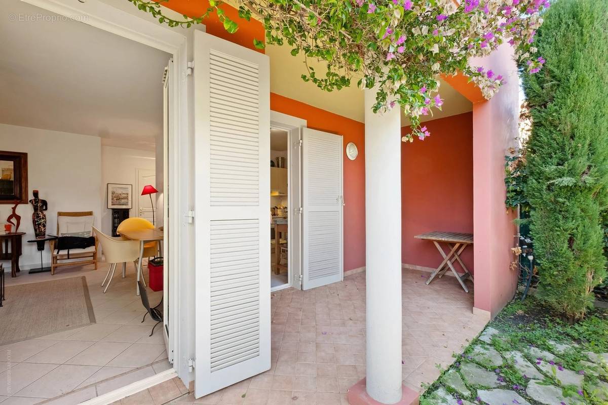 Appartement à SAINT-JEAN-CAP-FERRAT