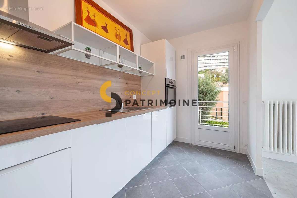 Appartement à VENCE