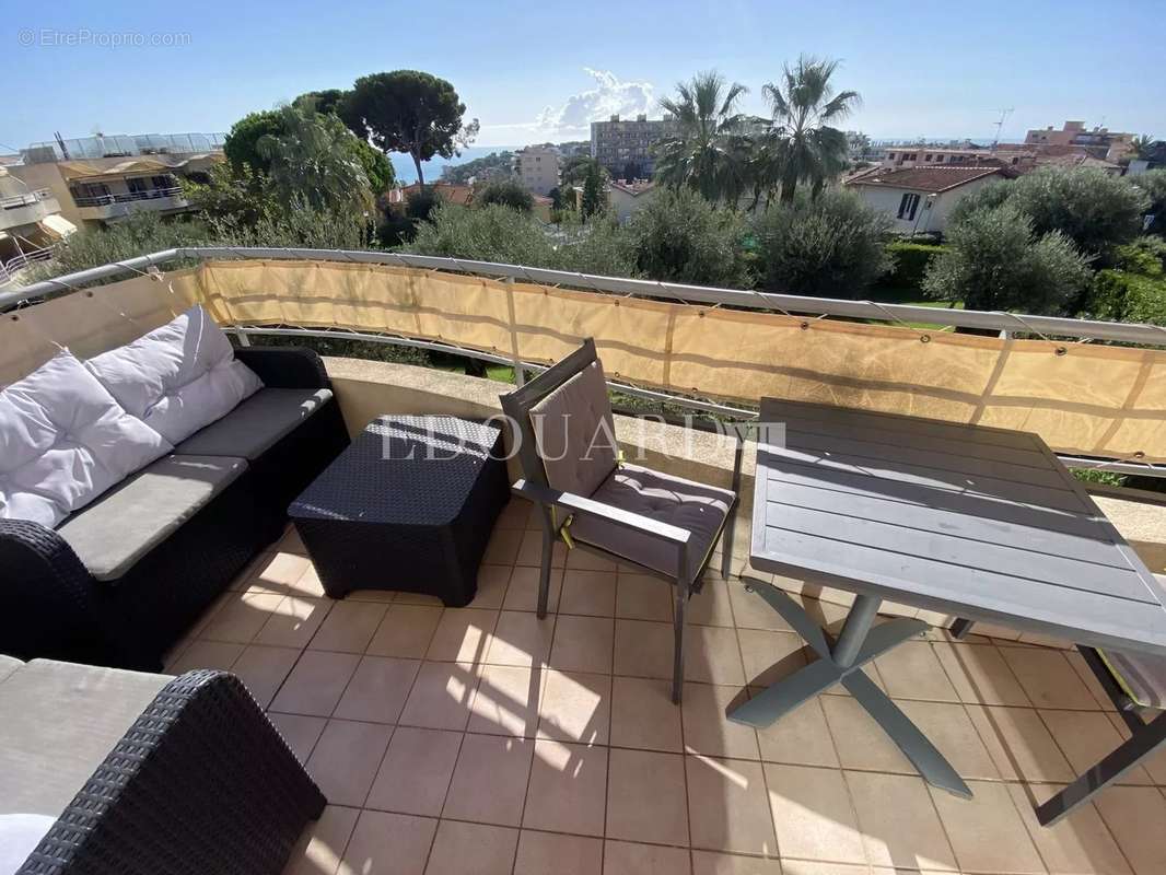 Appartement à ROQUEBRUNE-CAP-MARTIN