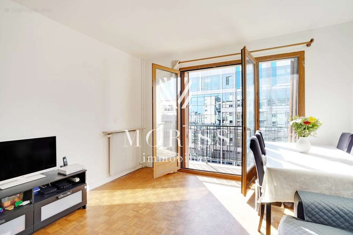 Appartement à MONTROUGE