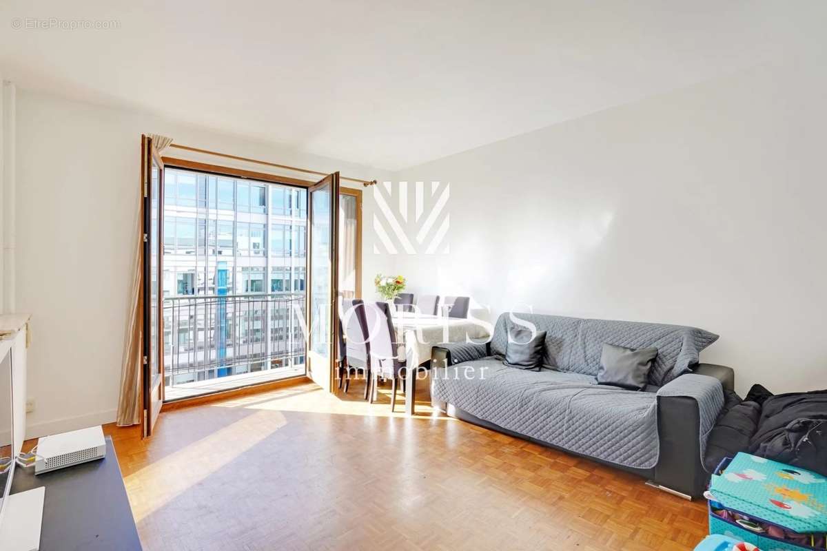 Appartement à MONTROUGE