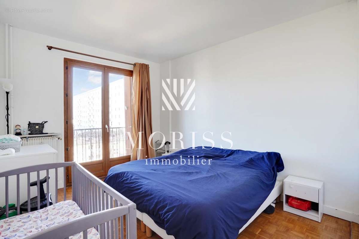 Appartement à MONTROUGE