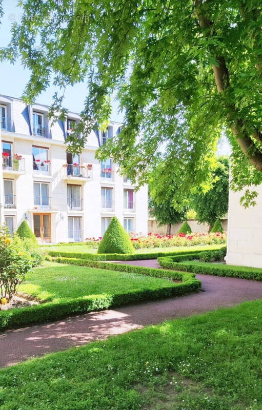 Appartement à VERSAILLES