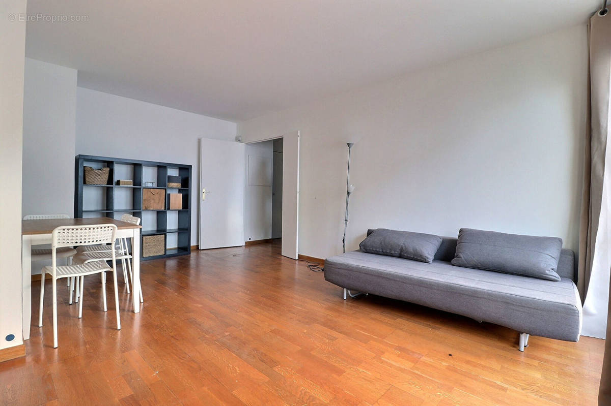 Appartement à SAINT-DENIS