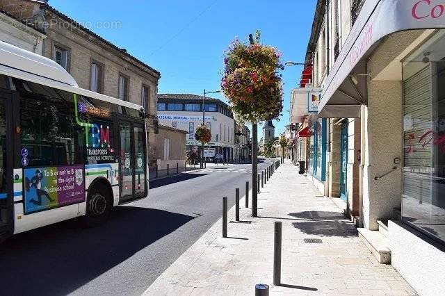 Commerce à SAINT-MEDARD-EN-JALLES