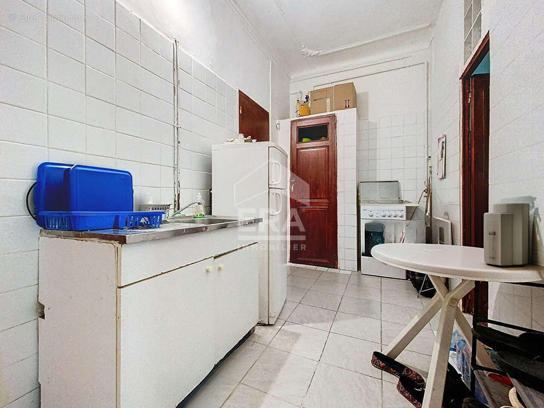 Appartement à MARSEILLE-3E