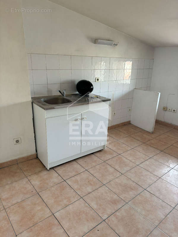 Appartement à MARSEILLE-1E