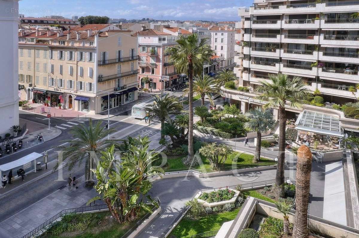 Appartement à CANNES