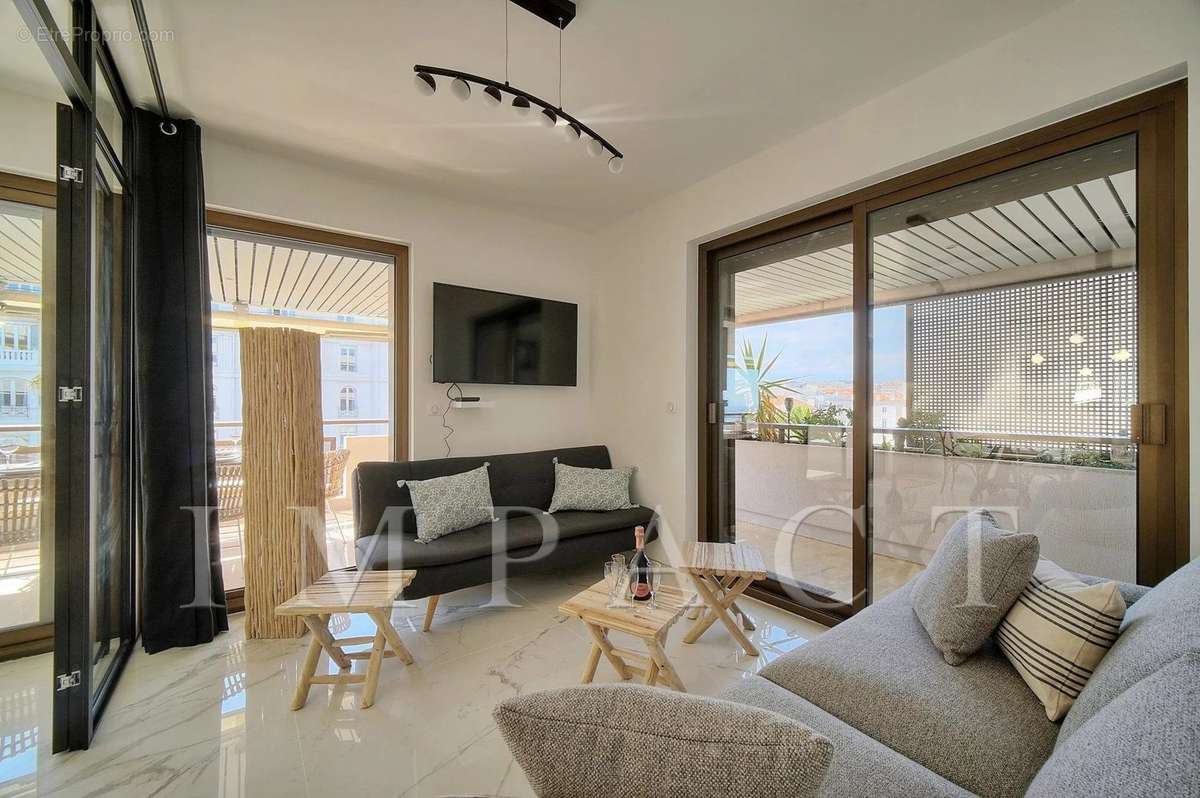 Appartement à CANNES