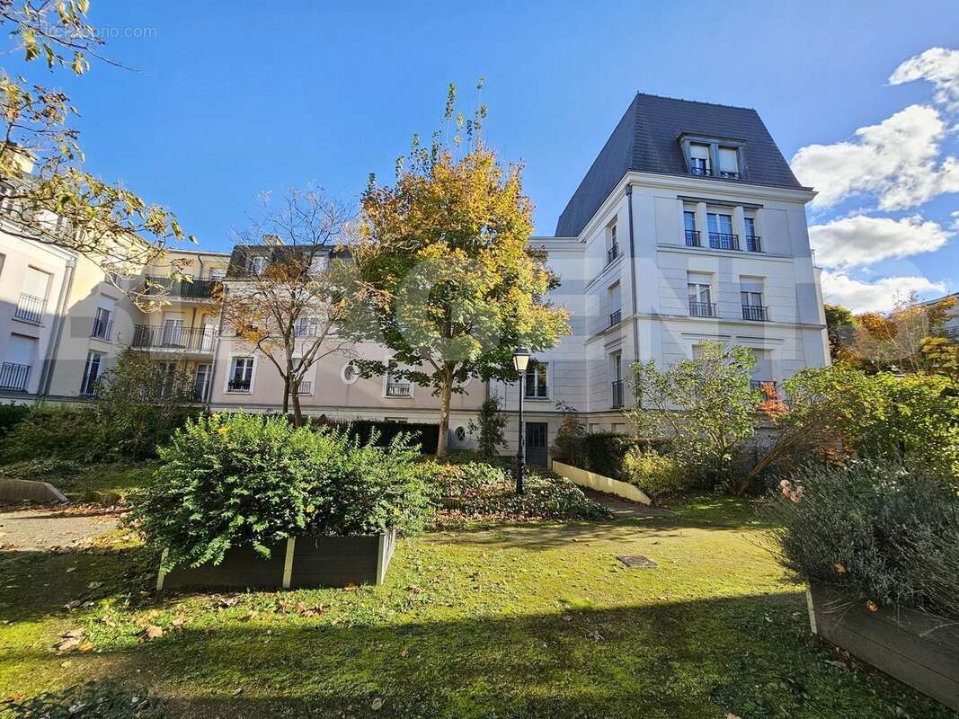 1 - Appartement à CHESSY