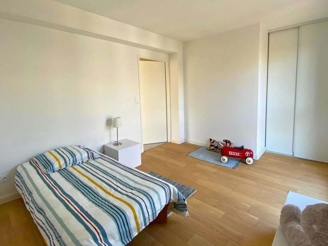   - Appartement à TOULOUSE