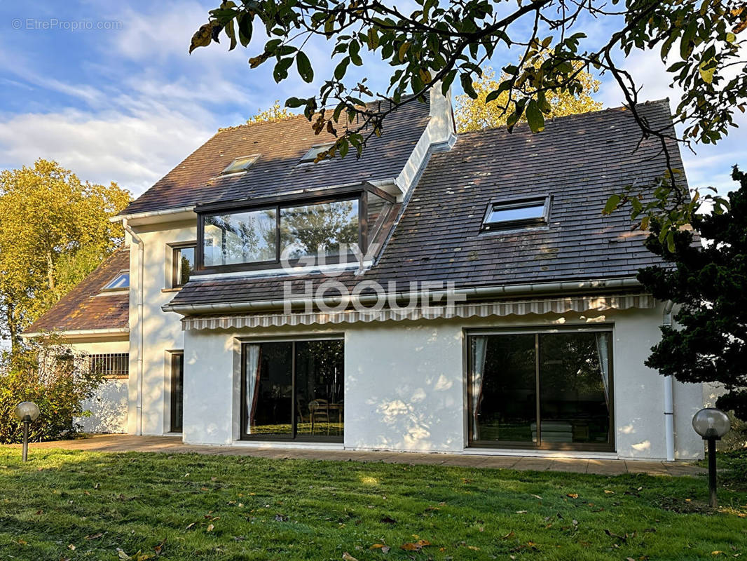 Maison à LA HOUSSAYE-EN-BRIE