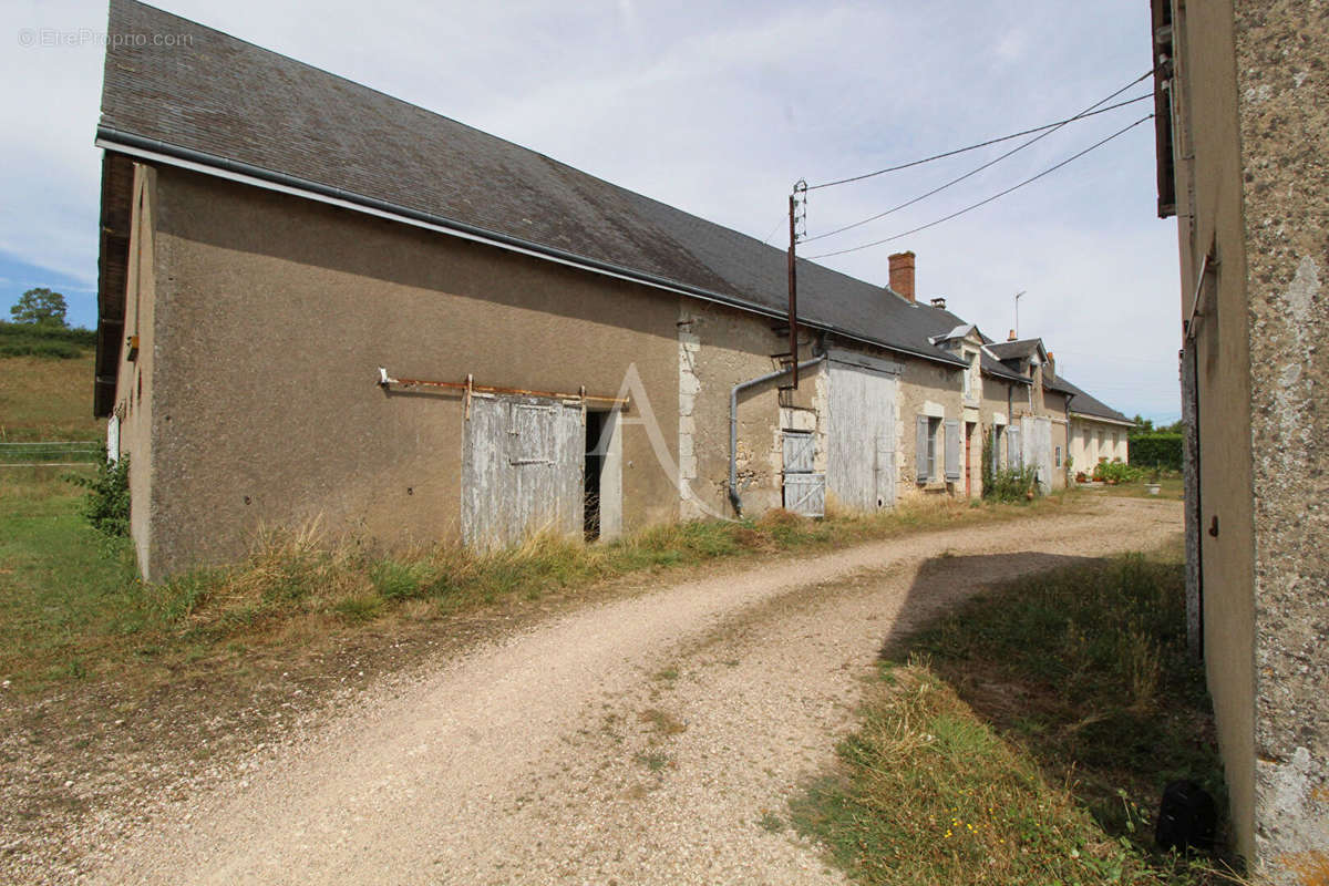 Maison à CHOUZY-SUR-CISSE