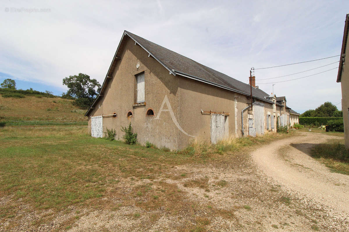 Maison à CHOUZY-SUR-CISSE