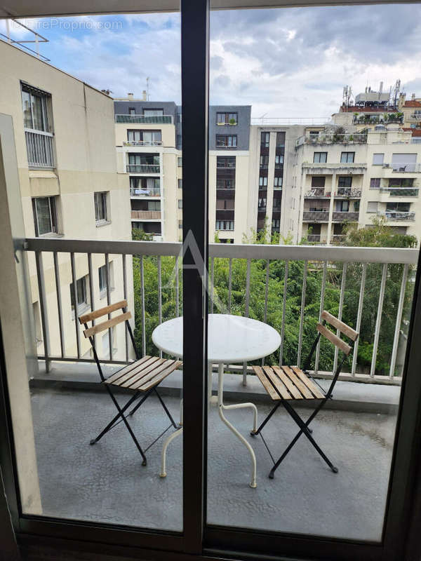 Appartement à PARIS-12E