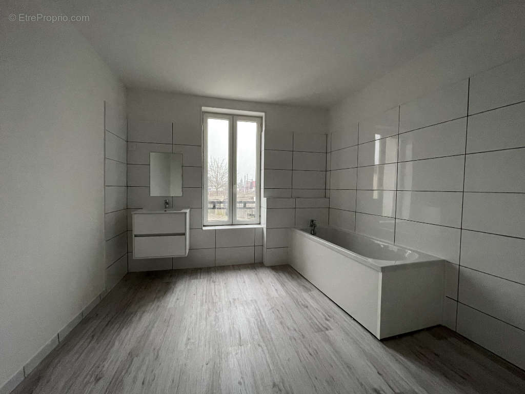 Appartement à TERGNIER