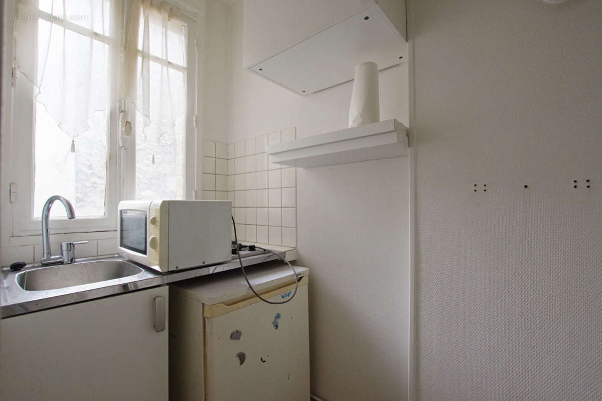 Appartement à PARIS-14E