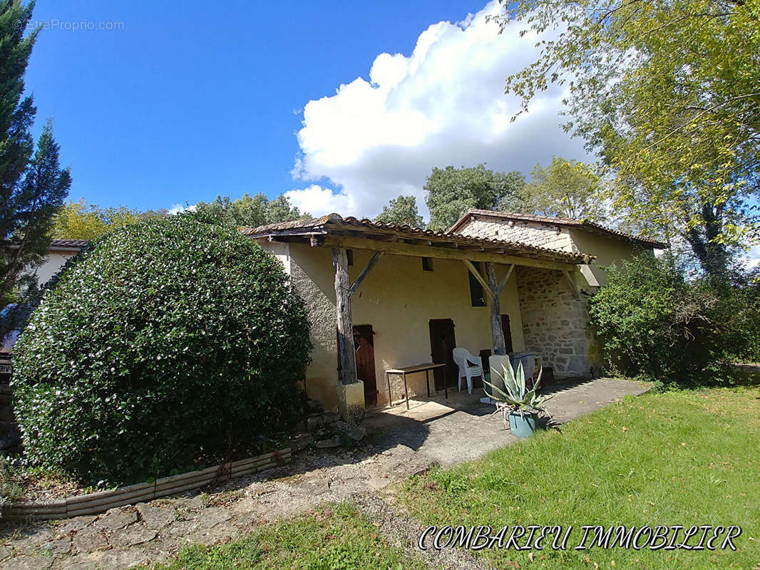 Maison à CAUSSADE