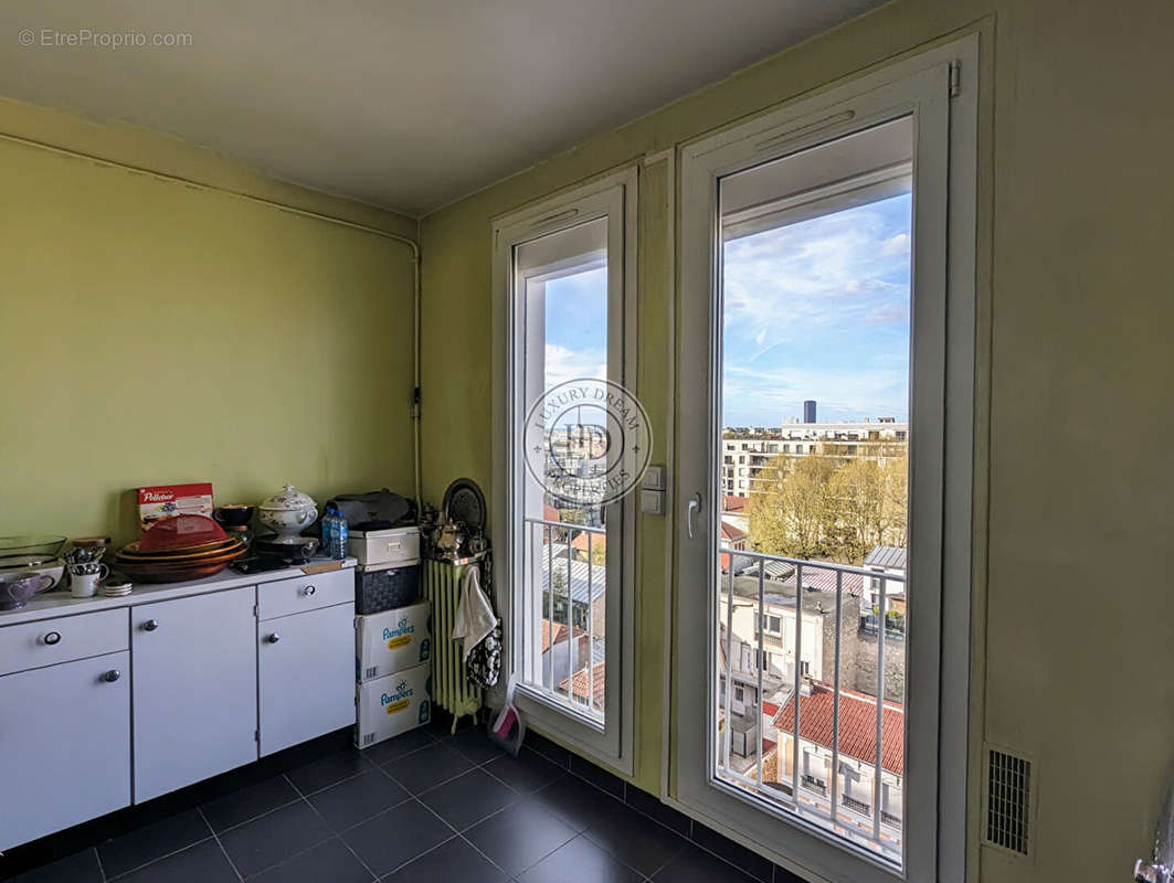 Appartement à MONTROUGE