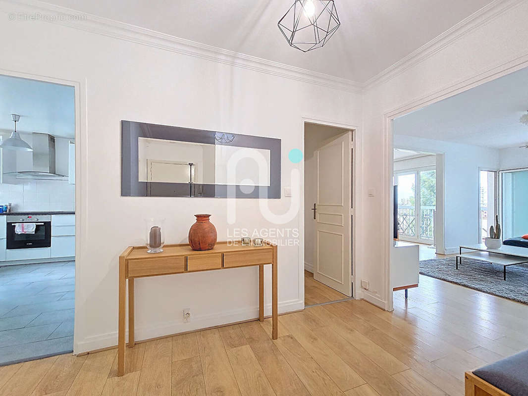 Appartement à ASNIERES-SUR-SEINE