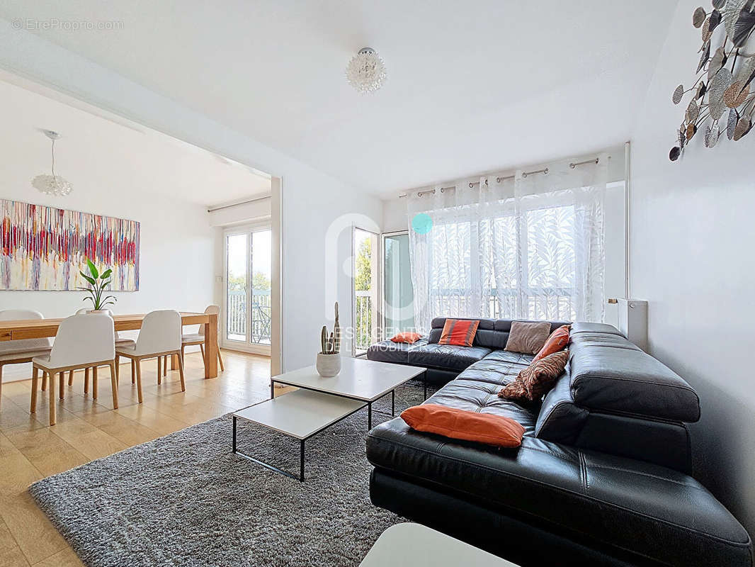 Appartement à ASNIERES-SUR-SEINE