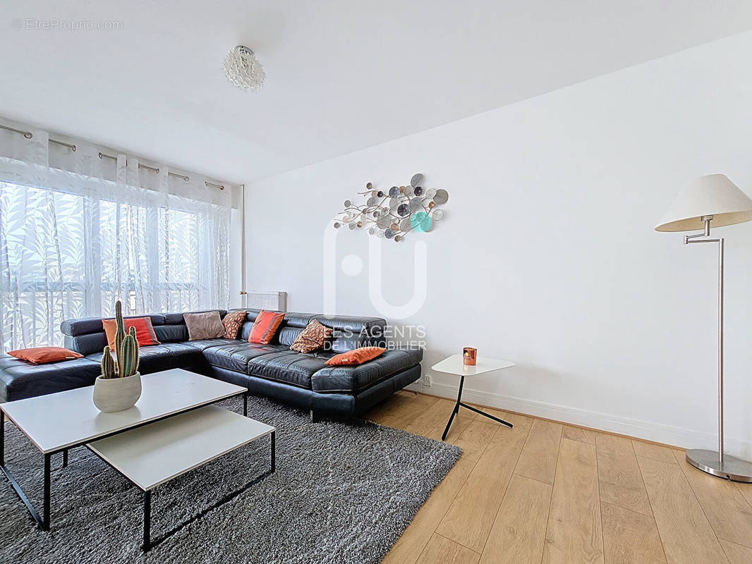 Appartement à ASNIERES-SUR-SEINE