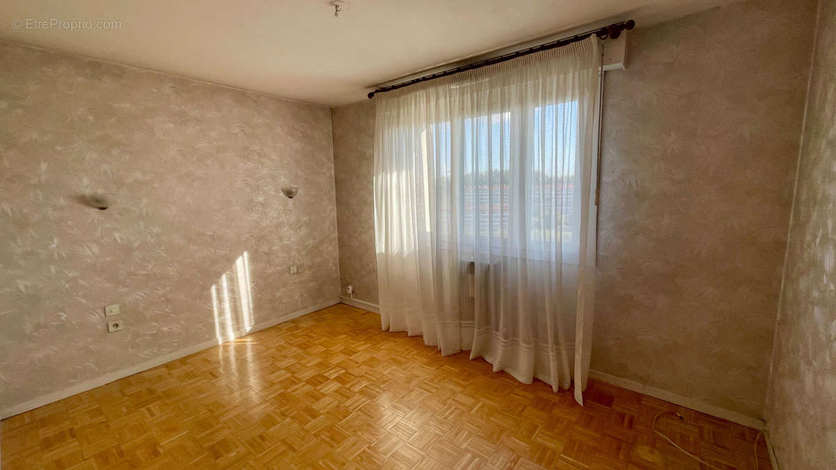 Appartement à LYON-5E